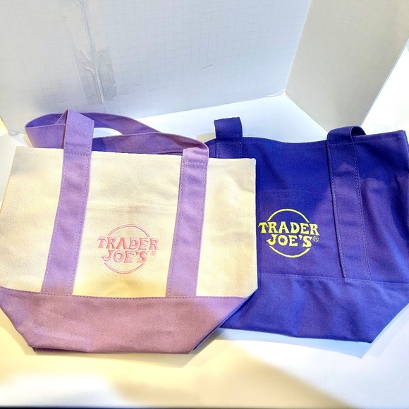 Set of 2 Trader Joe's Collectible Totes in Purple Hues (just in time for Christm - Picture 1 of 1